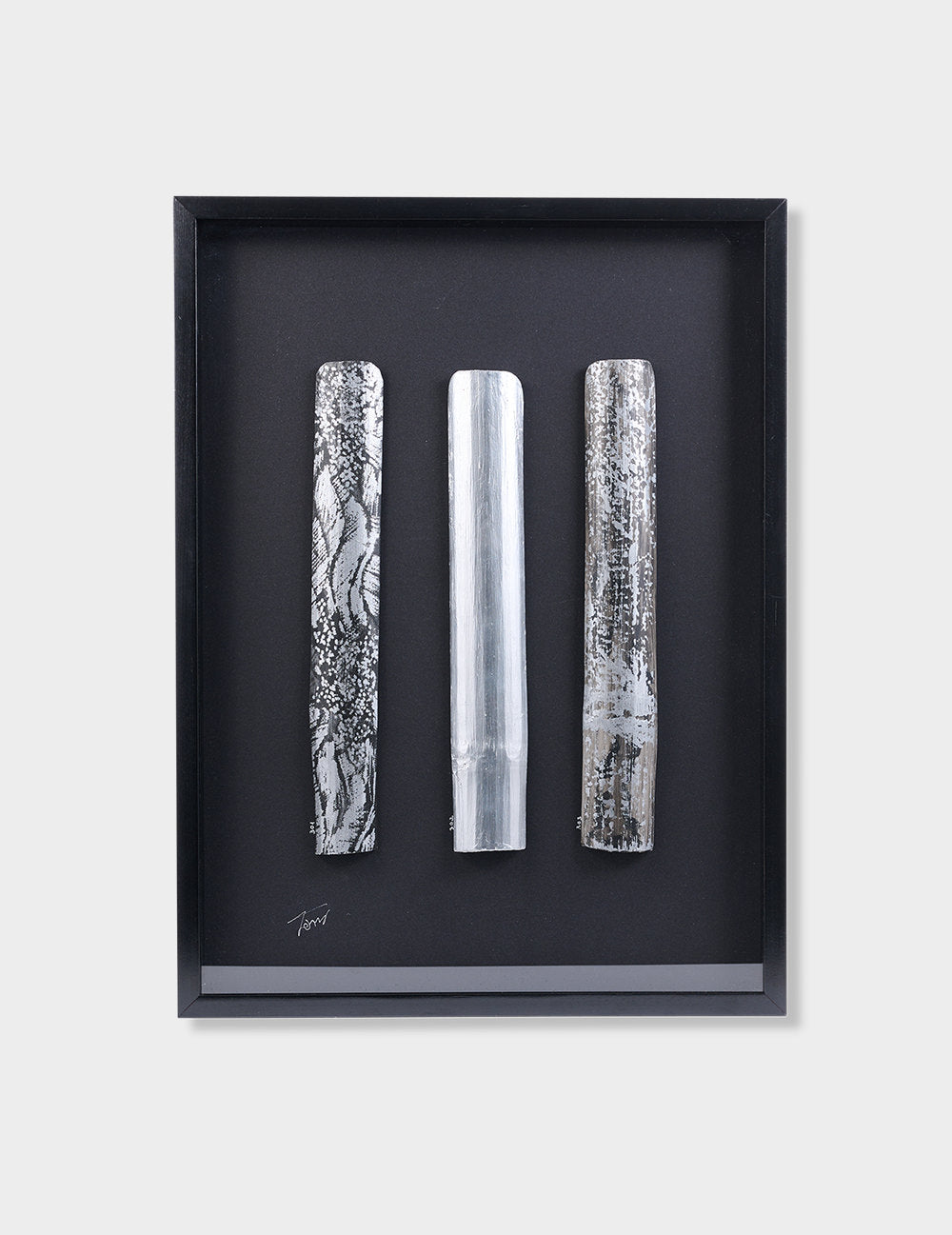 HAND PAINTED BAMBOO ROOFING TILES