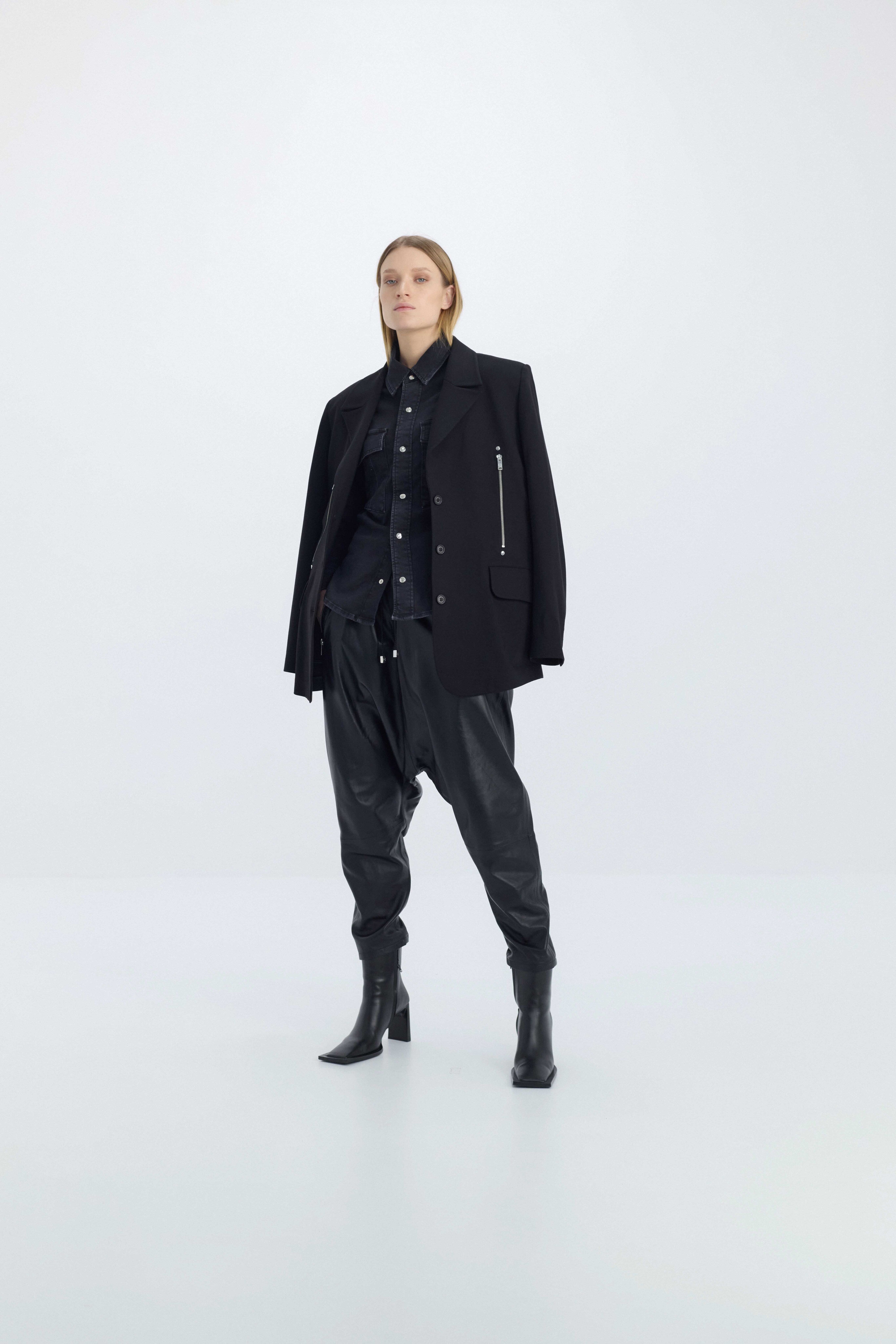 kaoyorinakami panel blouson ivory×navy L In the Navy