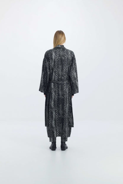 LEAVES PRINT SILK KIMONO