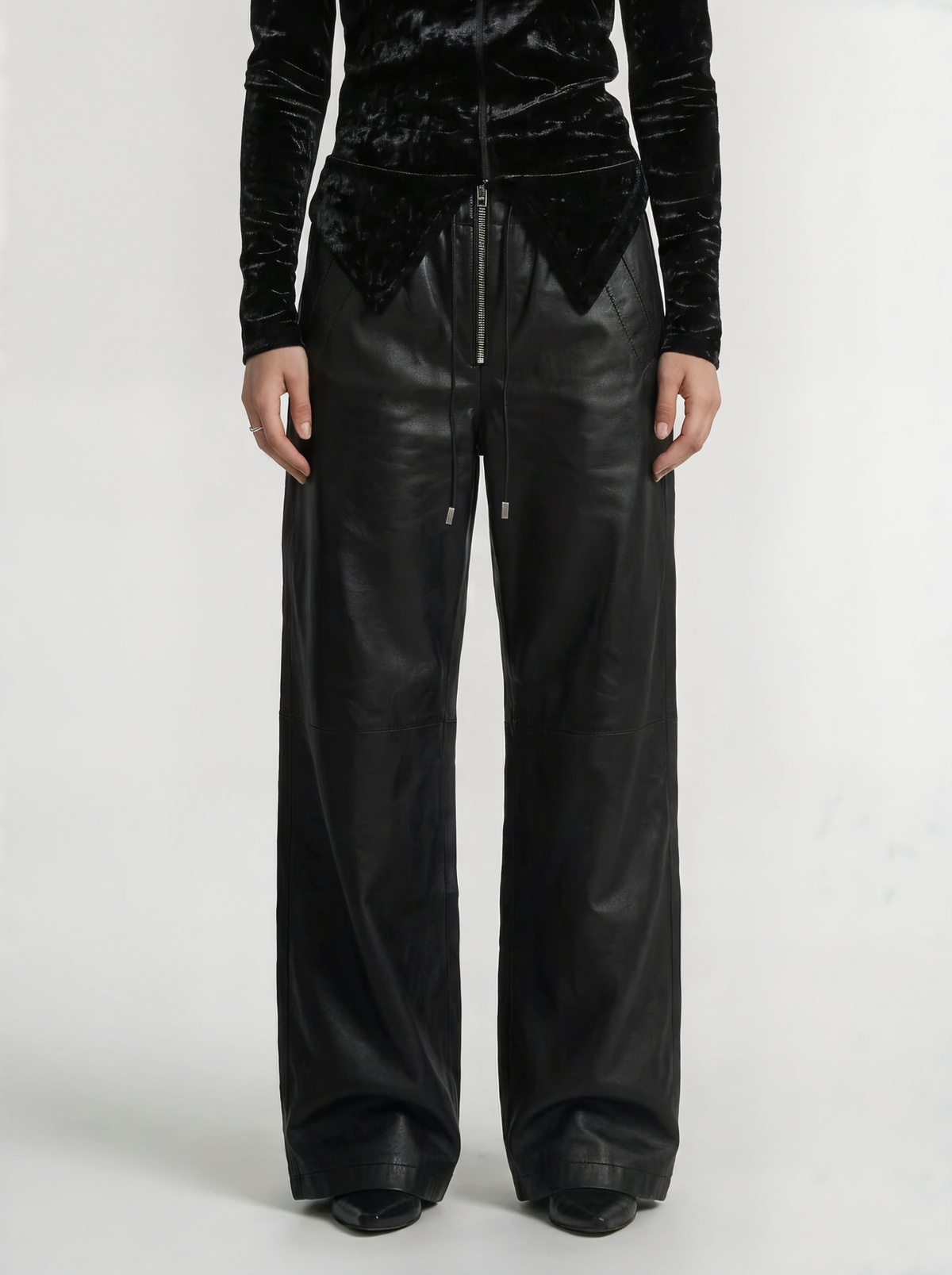 FRONT-ZIP LEATHER PANTS