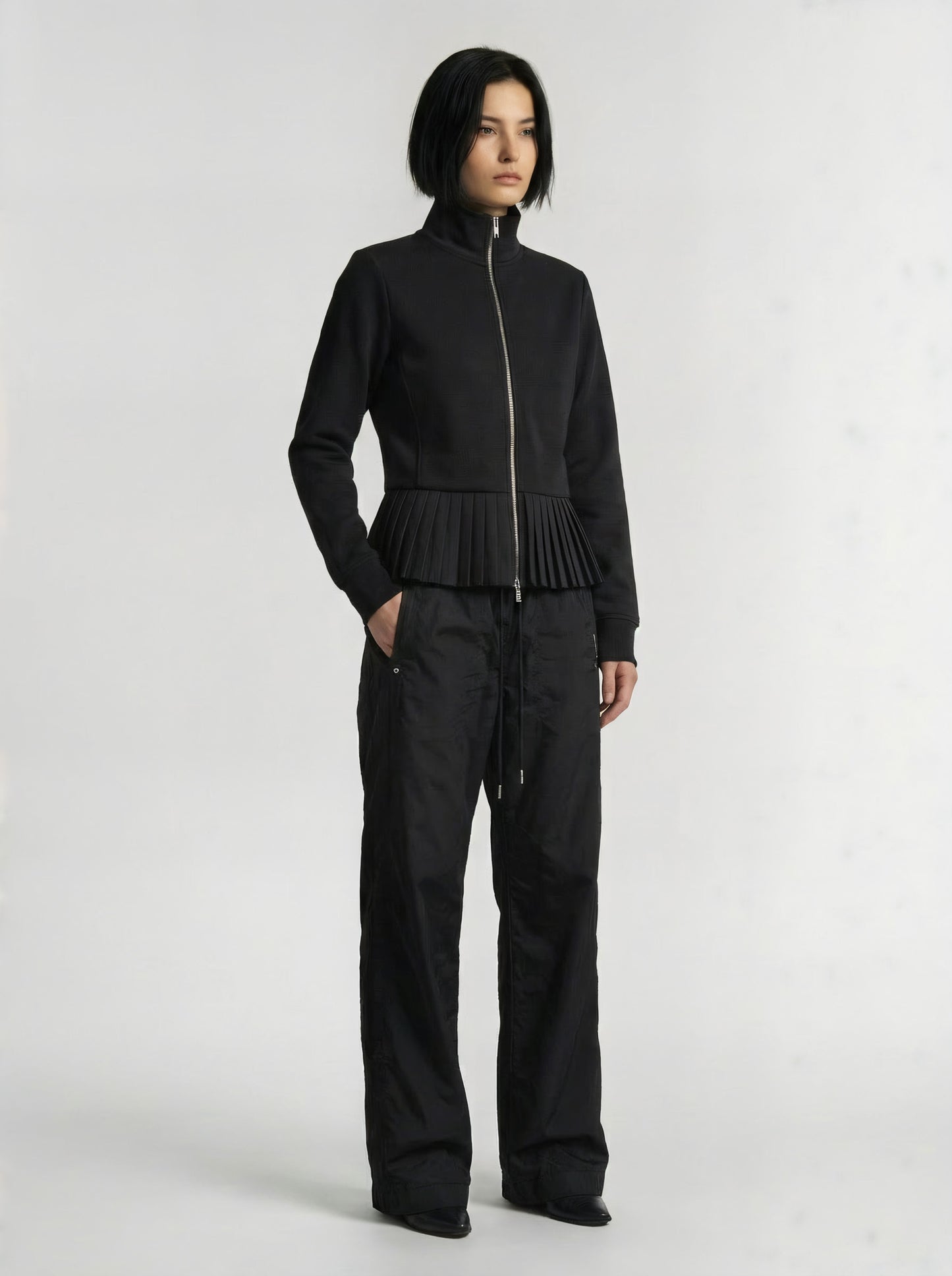 PLEATED NYLON JACKET