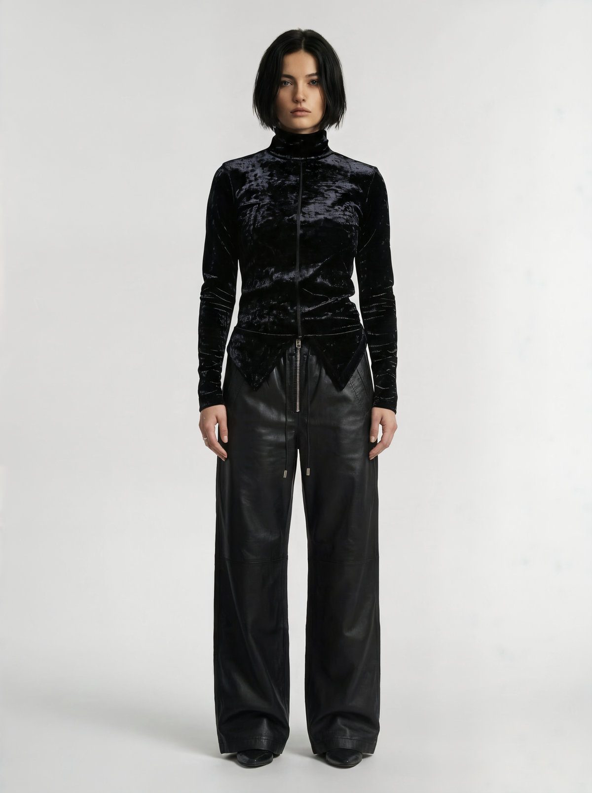 FRONT-ZIP LEATHER PANTS